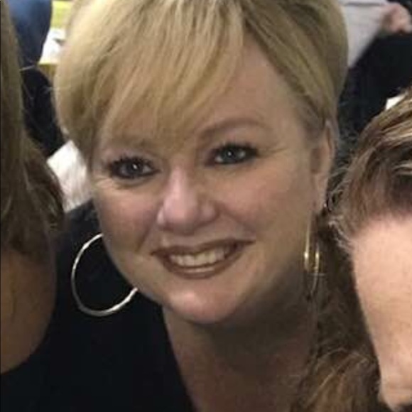 Meet your Posher, Mary - Picture 1 of 1